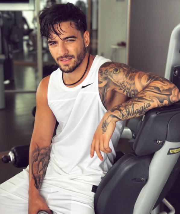 Maluma da una clase magistral de moda masculina con estos 3 looks