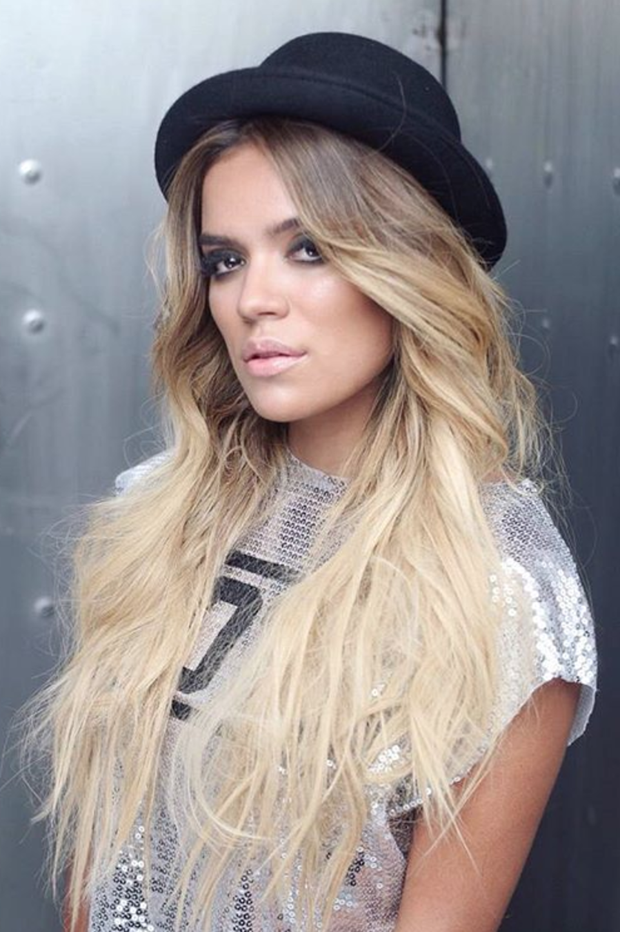 Karol G triunfa en Nueva York con su música y convive con fans